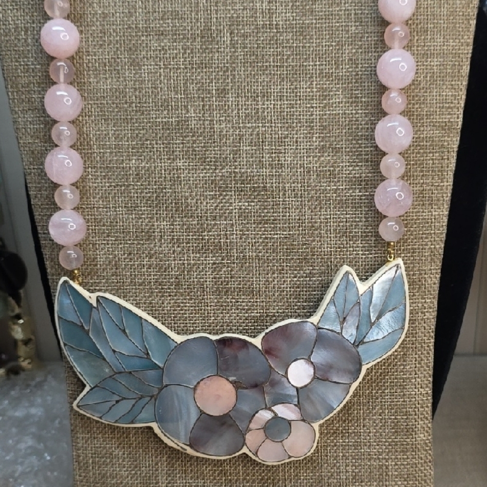 Rose Quartz necklace with large Mother of Pearl inlaid pendant. Mid Century.